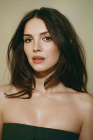 Ella Hunt