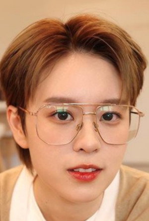 แบมแบม นีวิรินทน์ ลิ่มกังวาฬมงคล